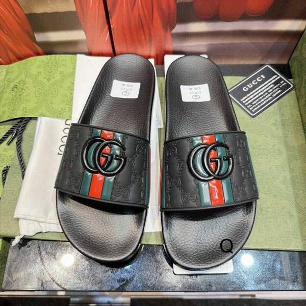 Picture of Gucci Slippers _SKUGuccisz35-47BS06091803